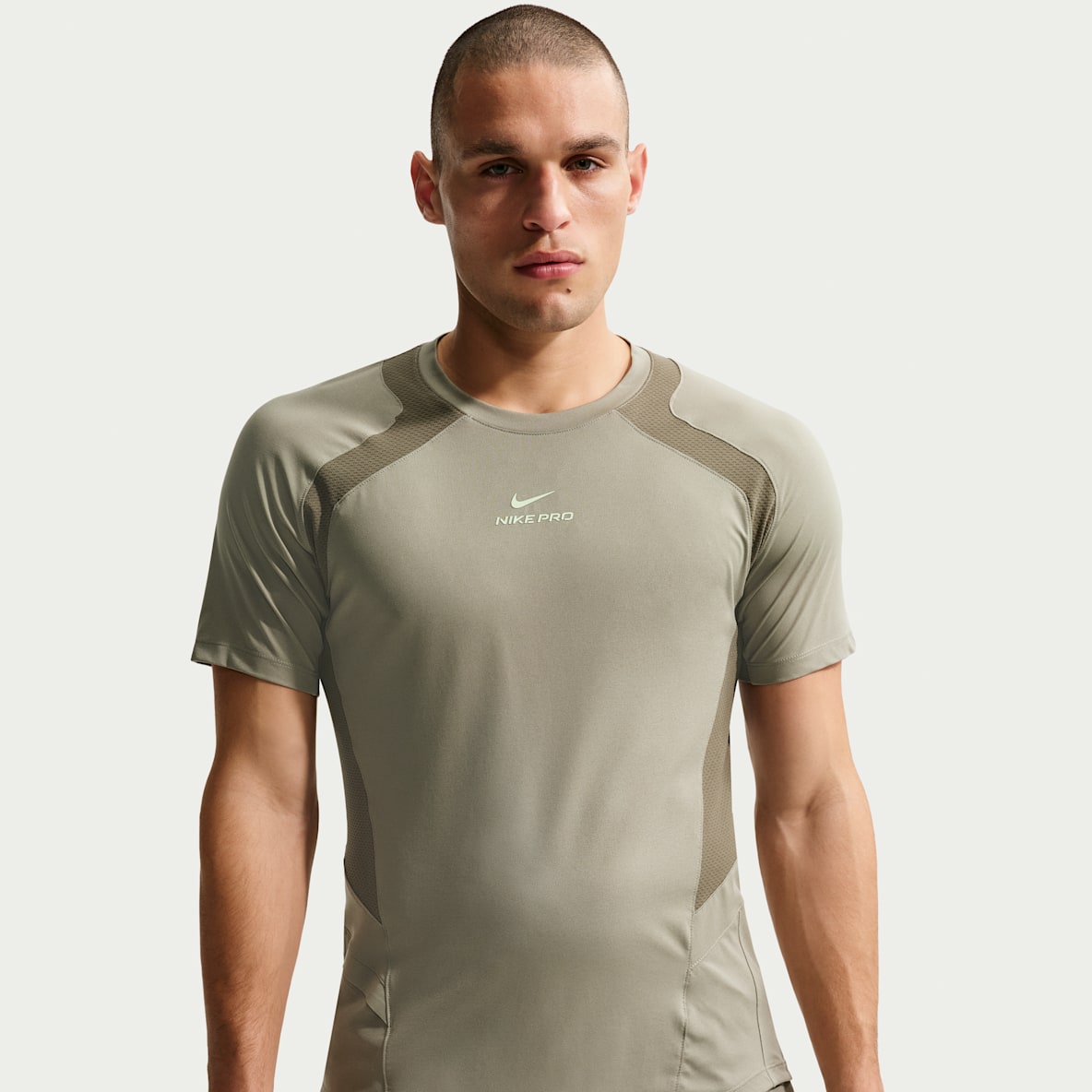 Nike Dri-FIT. Nike CA